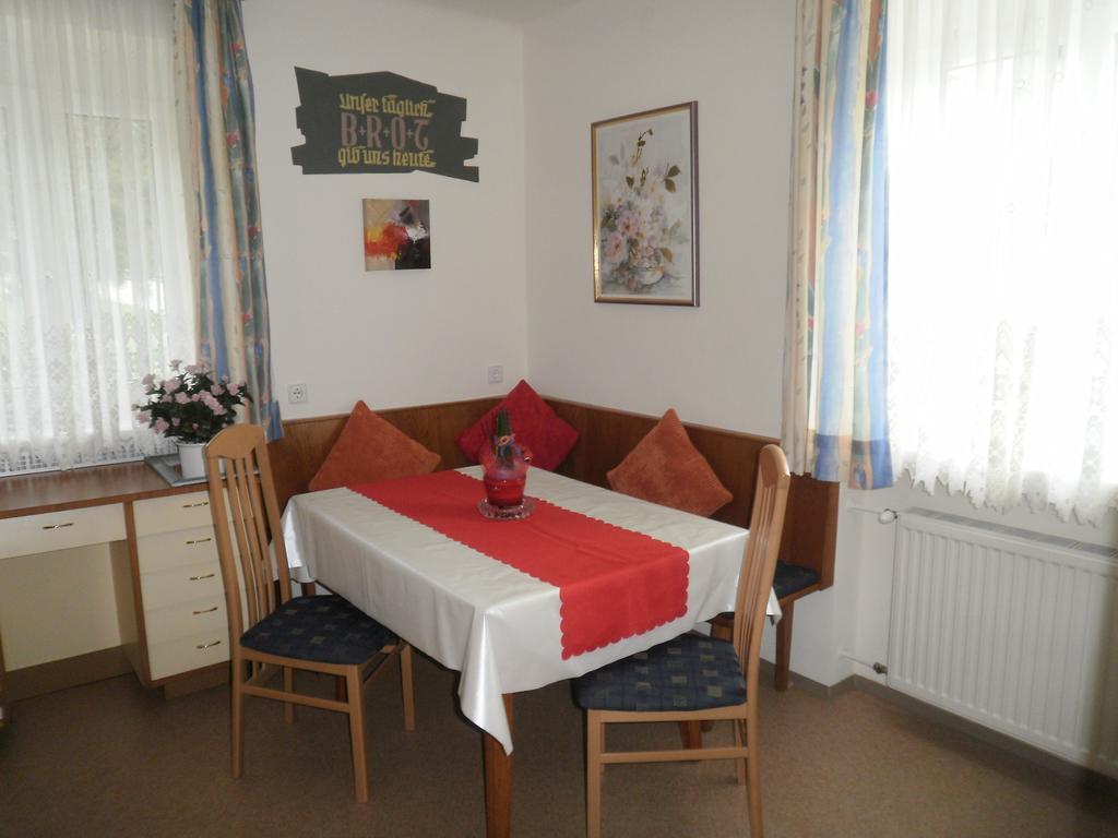 Appartamento Haus Thon Bodensdorf Esterno foto
