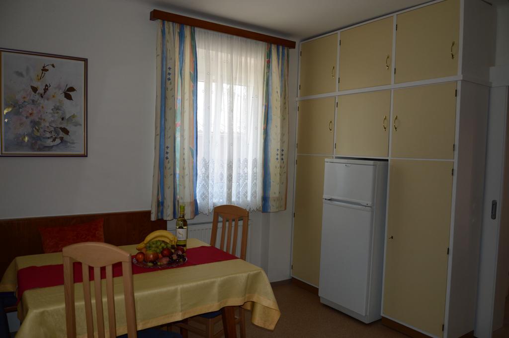 Appartamento Haus Thon Bodensdorf Esterno foto
